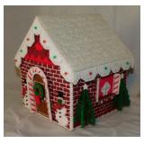 Christmas dï¿½cor: Plastic canvas gingerbread house