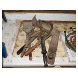 Bailey No. 6 wood plane - Sure-grip nail puller -