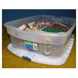 Storage tote w/ lid - Handmade Christmas crafts