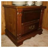 Wooden 2 drawer side table, 26' x 18' x 22'