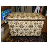 1970's Redmon Peru Indiana sewing bench w/