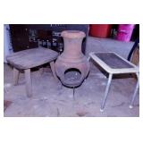 2 vintage step stools, 9' tall - Vintage terra
