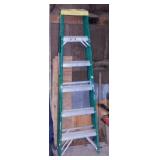 Fiberglass 6' step ladder, 225 lb. wt. cap.
