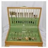 Oneida 1881 Rogers silverware in chest w/ luciite