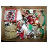 Christmas costume jewelry: Watches, pins,