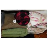 Twin side bedding - Blankets, pillow & more