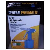 Central Pneumatic 3/16' air hydraulic riveter -