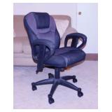Executive office chair on casters