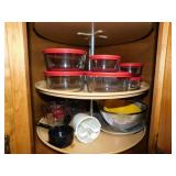 Anchor glass bowls w/ lids - Pyrex measuring cups