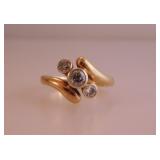 Antique 8K yellow gold 3 diamond ring, size 4