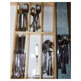 Stainless flatware: Spoons - Forks - Knives