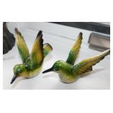 Hummingbird figurines - Crackled glass gazing