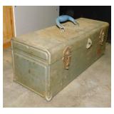 Union Super Steel toolbox w/ tray, 19' wide