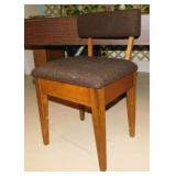 Mid Century Singer padded seat sewing chair w/