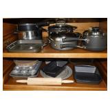 Circulon cookware - Wooden rolling pin - Glass pie