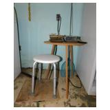Adjustable bath stool - Vintage bathroom fixtures