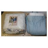 2 bedspreads: 1 queen size
