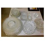 Glass serving dishes: Pyrex dessert bowls -