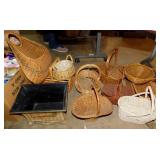 12 woven baskets - Christmas planter