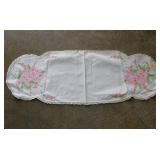 Cloth & lace table covers