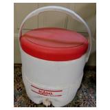 Igloo 3 gallon water cooler