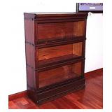 Lovely antique tiger oak barrister bookcase,
