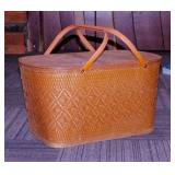 Vintage Redmon Peru Indiana woven picnic basket w/