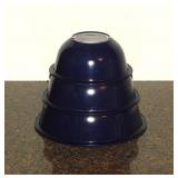 Set of 3 Pyrex cobalt glass nesting mixing bowls