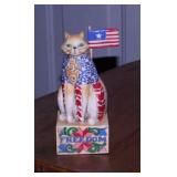 Patriotic dï¿½cor: Jim Shore folk art Freedom Cat -