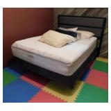 Full size bed w/ mattress & foundation &