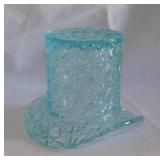 LE Smith ice blue glass Daisy & Button top hat,