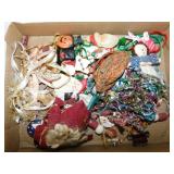 Holiday pins & jewelry: Earrings - Christmas -