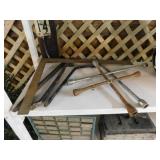 Pry bars - Lug wrenches