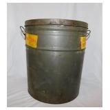 Vintage galvanized steel lard tin w/ lid,