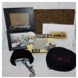 Vintage ladies hats - Photo frames - Corkboard