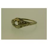 18K white gold filigree ring, no stone, size 7.5