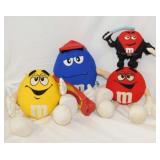 4 plush M&M