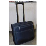 Solo rolling carry-on - Faux leather briefcase w/