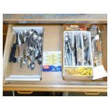 Kitchen silverware & gadgets: Knives - Spoons -