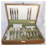 1963 Rogers Bros. Flair pattern silverware in