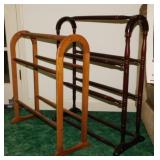 2 wooden quilt rack stands