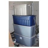 4 Rubbermaid & Sterilite storage totes w/ lids