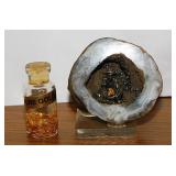 Agate geode miner panning for gold diorama, 2"