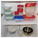 Pampered Chef 4 cup glass batter bowl w/ lid -