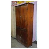 Vintage wood cabinet, 2 doors over 2 drawers over