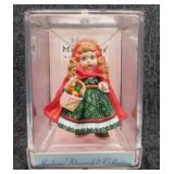 Antique miniature dolls: Frozen Charlotte -