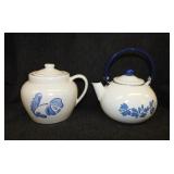Pfaltzgraff Yorktowne blue: Cookie jar w/ lid -