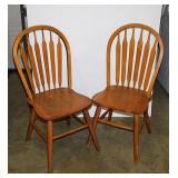 2 oak arrowback bentwood chairs, 18" wide seat