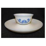 Rare Pfaltzgraff Yorktowne blue Chip N Dip set