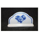 Pfaltzgraff Yorktowne blue napkin holder,